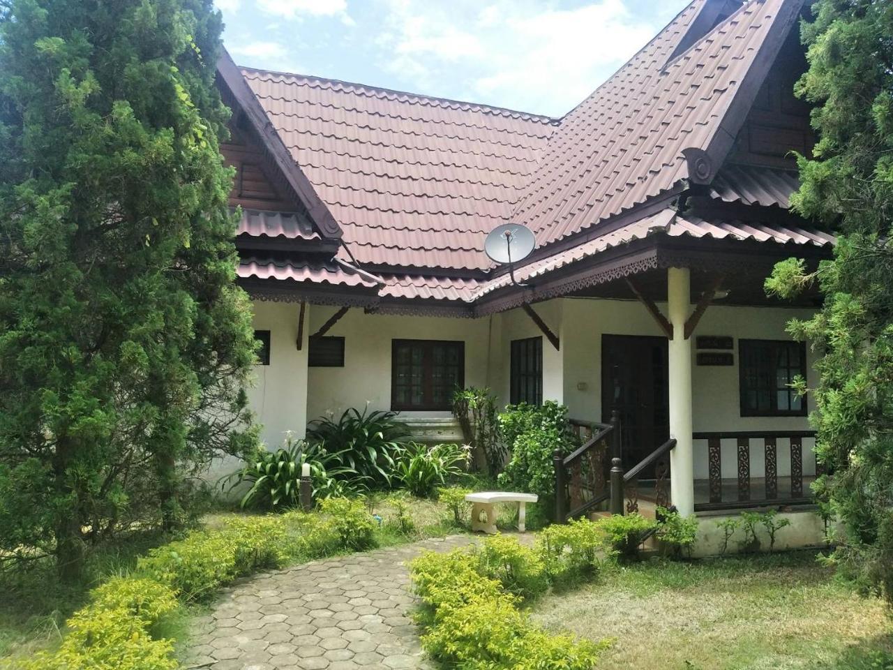 Inthanon Riverside Resort Chom Thong Eksteriør bilde